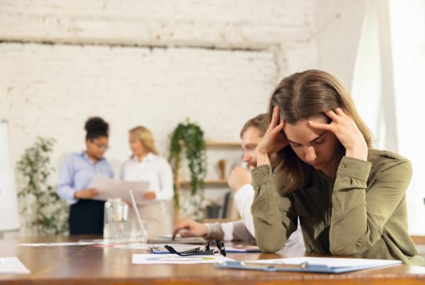 La Comunicación Interna como herramienta para prevenir el burnout